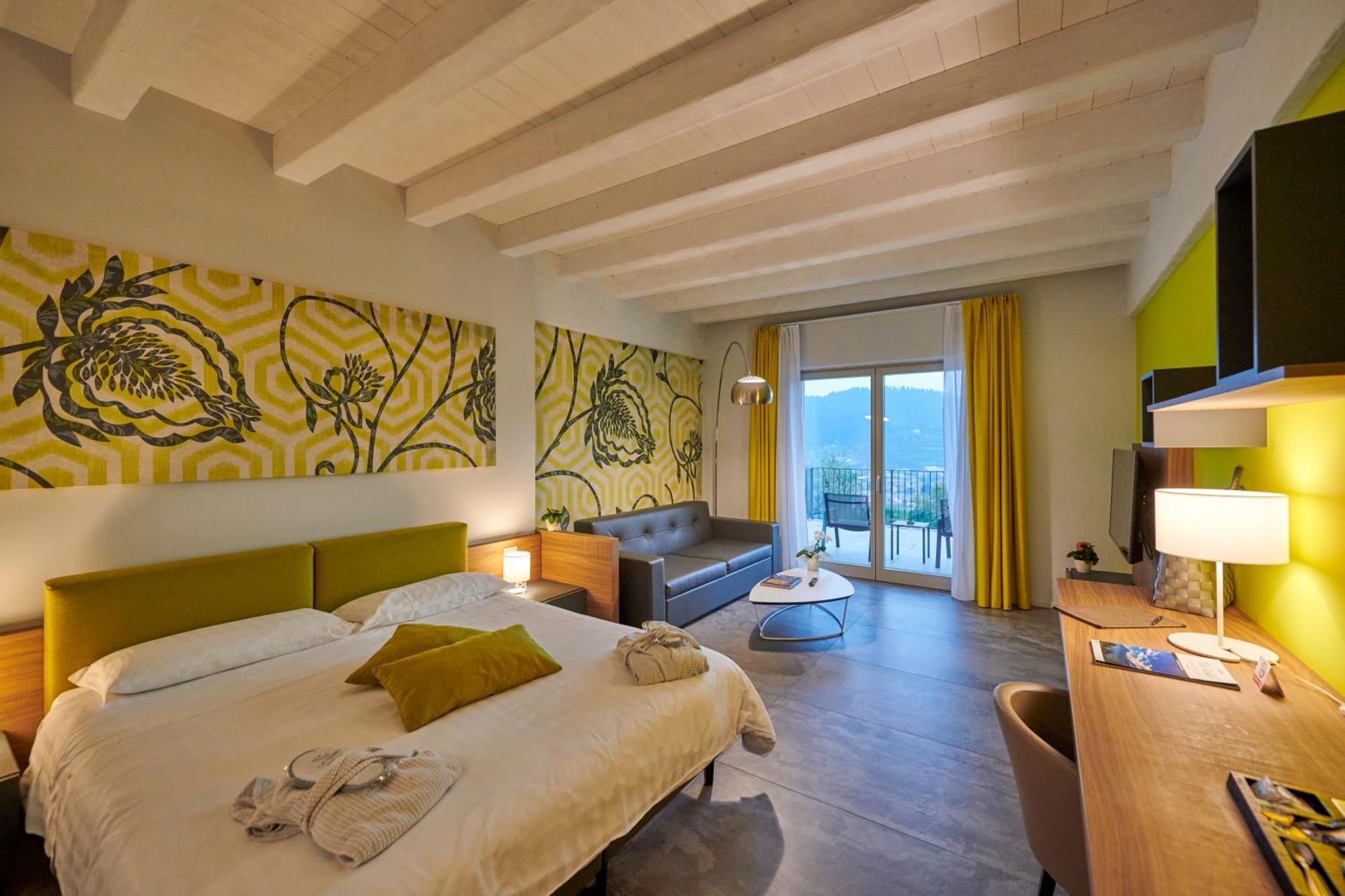 Ca' Barbini Resort Garda  Exterior photo