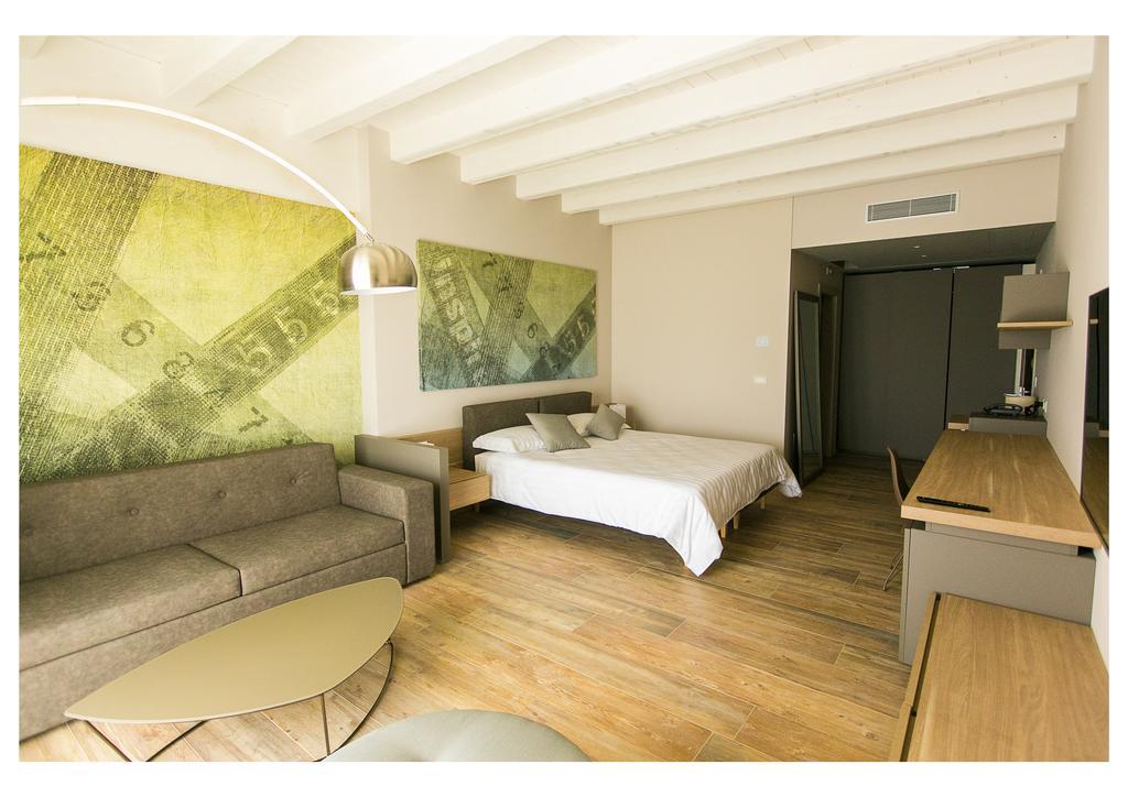 Ca' Barbini Resort Garda  Exterior photo