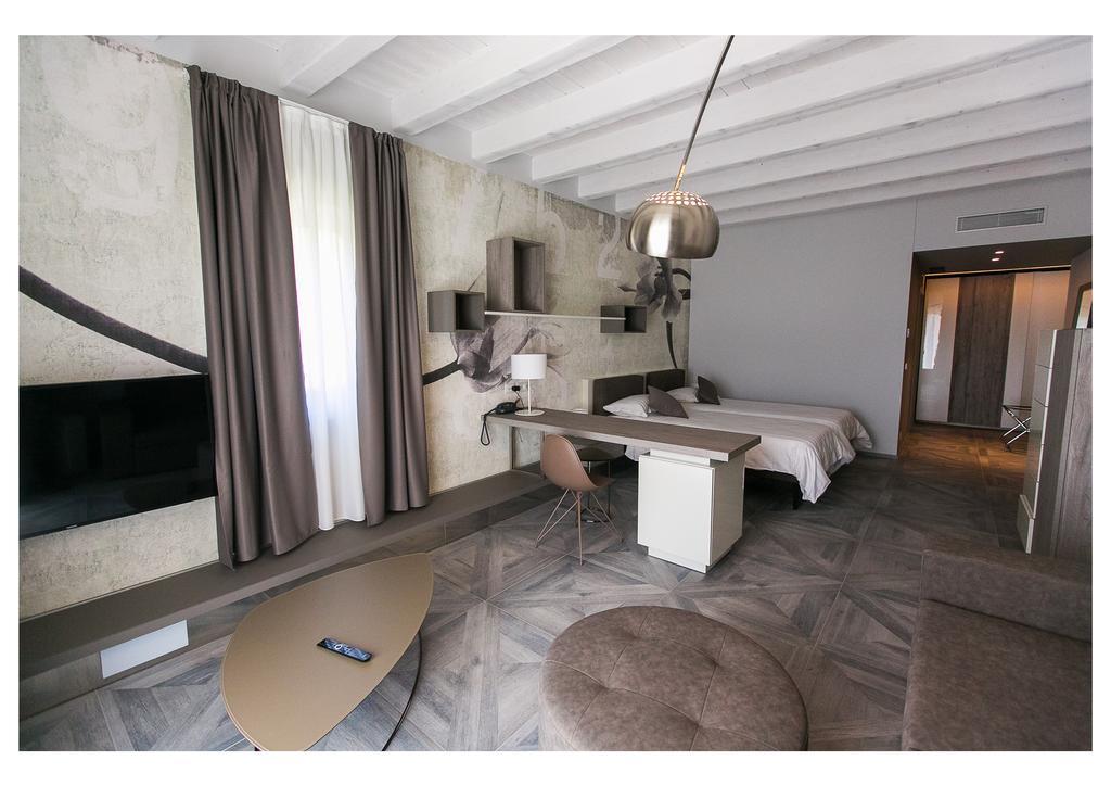 Ca' Barbini Resort Garda  Exterior photo