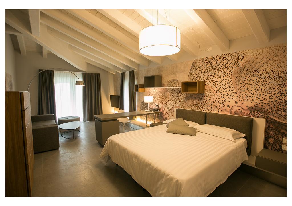 Ca' Barbini Resort Garda  Exterior photo