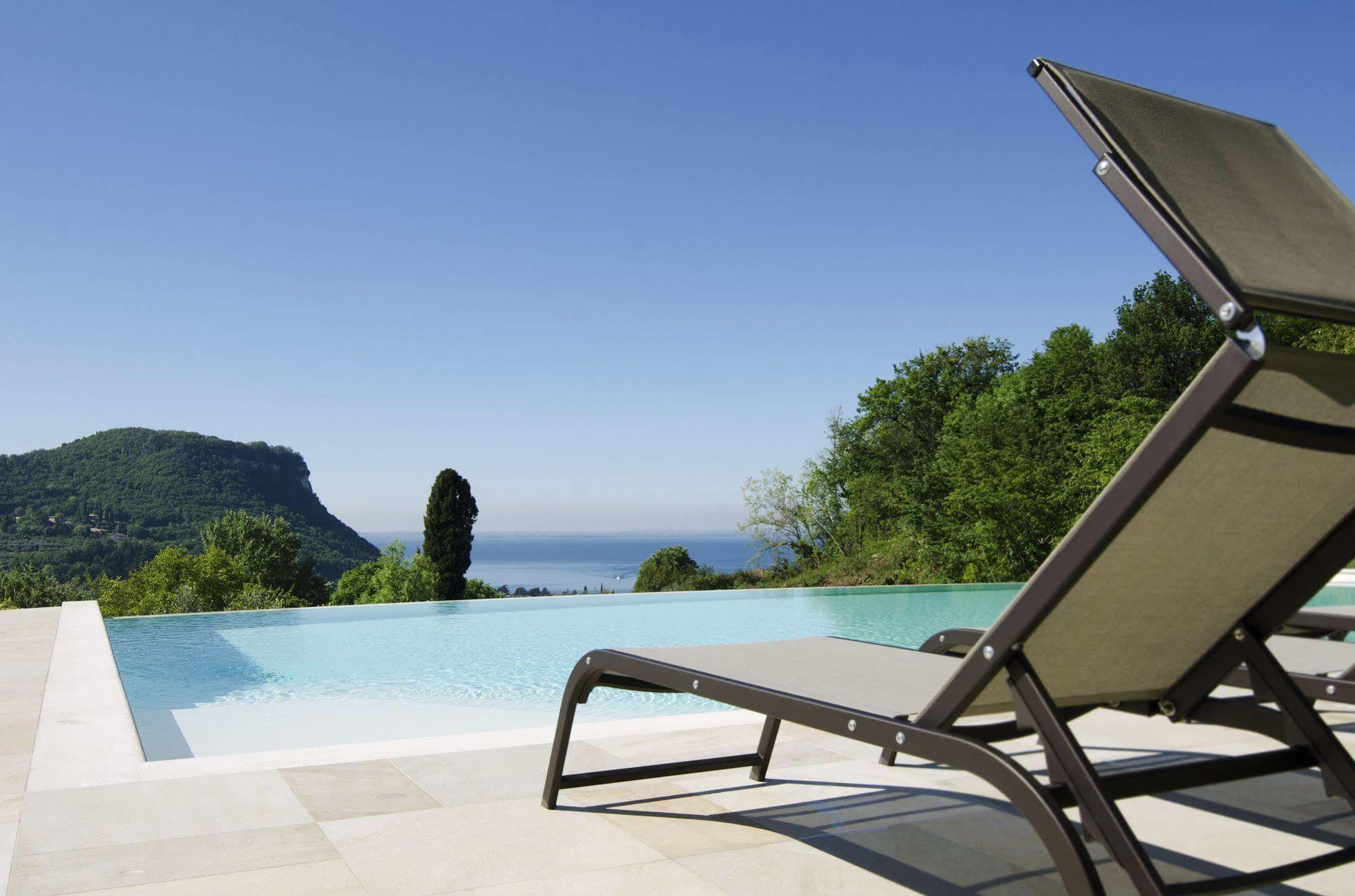 Ca' Barbini Resort Garda  Exterior photo